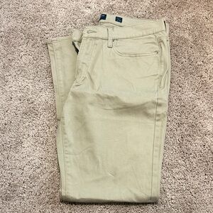 Lucky Brand Men's Khaki Chinos